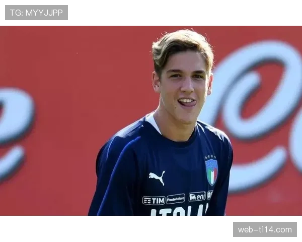 意甲联盟会议讨论下赛季引入“罚球点喷雾传感器”测试可能性